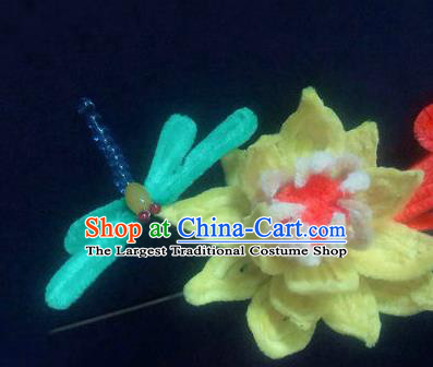 Traditional Chinese Qing Dynasty Velvet Dragonfly Lotus Hairpins Handmade Ancient Manchu Lady Hair Accessories for Women