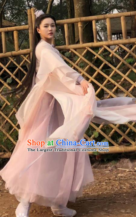 Chinese Ancient Taoist Nun Hanfu Dress Yuan Dynasty Drama Heavenly Sword Dragon Slaying Saber Swordswoman Historical Costume for Women