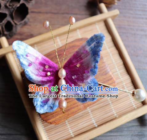 Handmade Chinese Classical Velvet Butterfly Brooch Ancient Palace Breastpin for Women