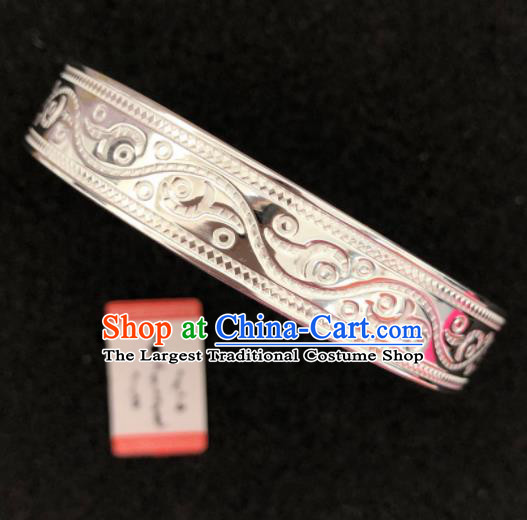 Traditional Chinese Mongol Nationality Sliver Carving Bracelet Mongolian Ethnic Bangle Accessories for Women