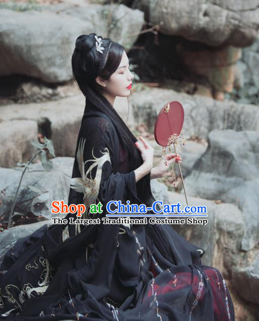 Chinese Tang Dynasty Historical Costume Traditional Ancient Swordswoman Black Hanfu Dress for Women