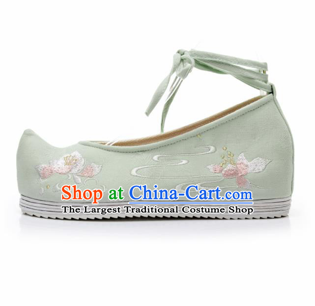 Chinese Traditional Embroidered Shoes Hanfu Green Cloth Shoes Handmade Ancient Princess Shoes for Women