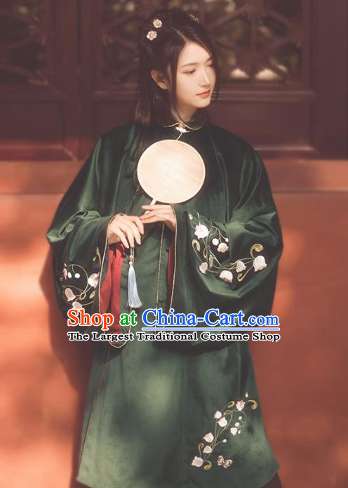 Ancient Chinese Ming Dynasty Young Mistress Hanfu Dress Traditional Dowager Embroidered Historical Costume for Women