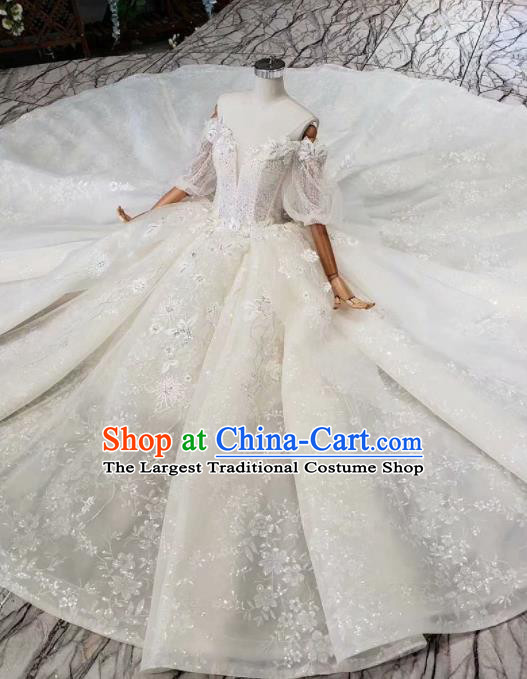 Top Grade Customize Bride Embroidered Flowers White Trailing Full Dress Court Princess Wedding Costume for Women