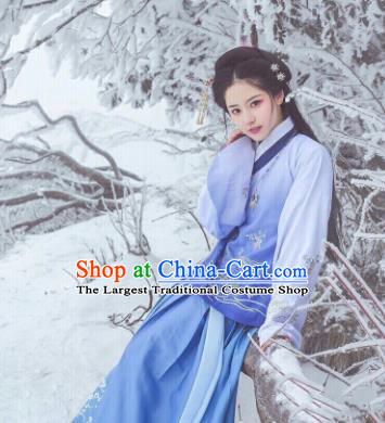 Traditional Chinese Ming Dynasty Aristocratic Lady Embroidered Hanfu Dress Ancient Drama Historical Costume for Women