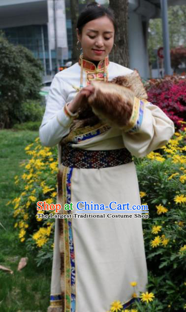 Chinese Traditional Zang Nationality Female Dress Winter Tibetan Robe Ethnic Dance Costume for Women