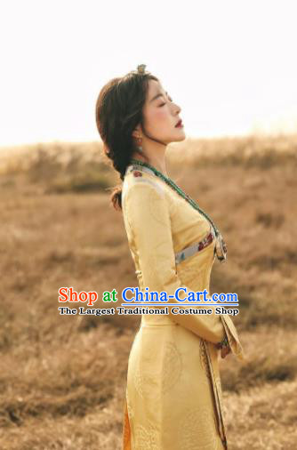 Chinese Traditional Zang Nationality Female Yellow Silk Dress Tibetan Robe Ethnic Dance Costume for Women