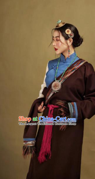 Chinese Traditional Brown Tibetan Robe Zang Nationality Female Dress Ethnic Costume for Women