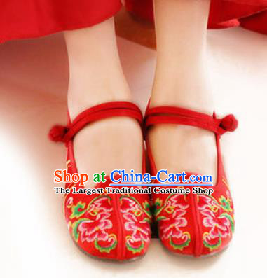 Chinese Traditional Shoes Opera Wedding Shoes Hanfu Princess Shoes Embroidered Peony Red Shoes for Women
