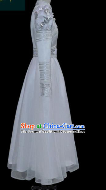 Traditional Chinese Mongol Ethnic Bride White Dress Mongolian Minority Folk Dance Embroidered Costume for Women