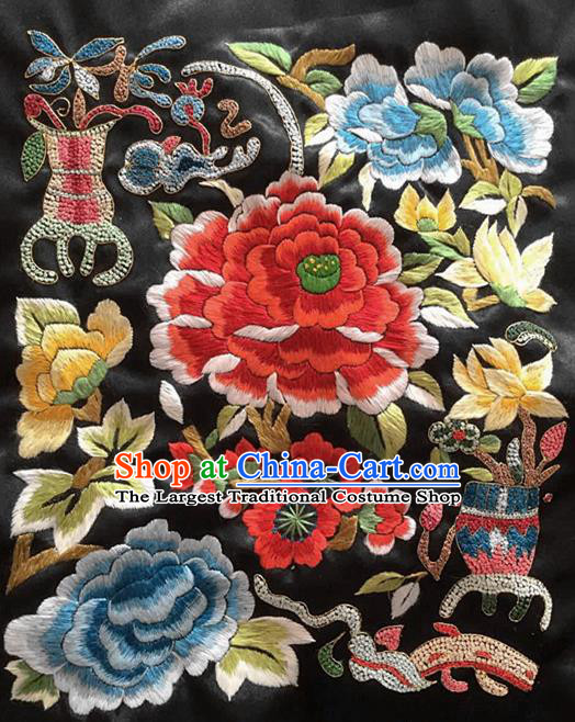 Chinese Handmade Embroidered Peony Lotus Silk Fabric Patch Traditional Embroidery Craft