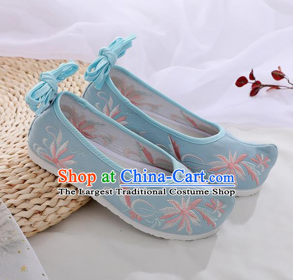 Asian Chinese Traditional Embroidered Chrysanthemum Light Blue Shoes Hanfu Shoes National Cloth Shoes for Women