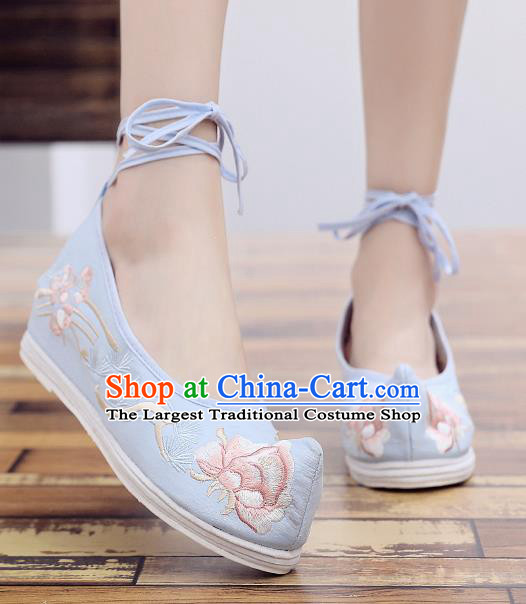 Asian Chinese National Blue Embroidered Peony Shoes Dance Cloth Shoes Traditional Hanfu Shoes for Women