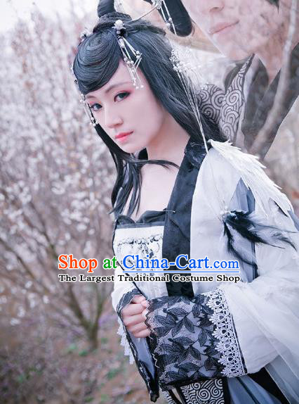 Traditional Chinese Cosplay Princess Consort White Dress Ancient Court Lady Swordswoman Costume for Women