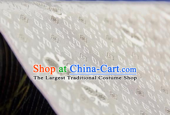 Chinese Traditional Pattern Design Beige Silk Fabric Asian China Hanfu Gambiered Guangdong Mulberry Silk Material