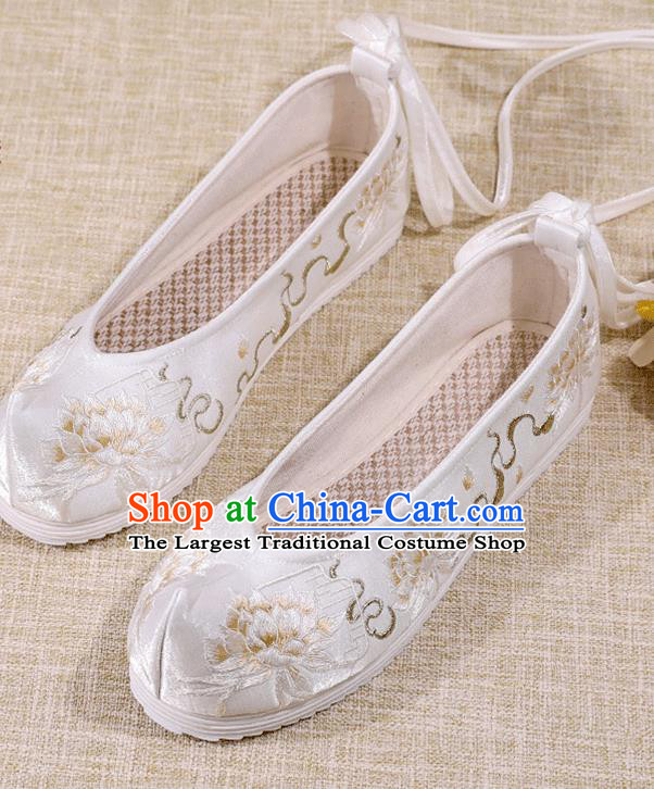 Asian Chinese Embroidered Epiphyllum White Shoes Hanfu Shoes Traditional Opera Shoes Princess Shoes for Women