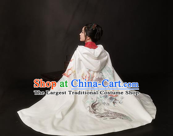 Chinese Ancient Hanfu Embroidered White Cloak Traditional Ming Dynasty Princess Costumes for Women