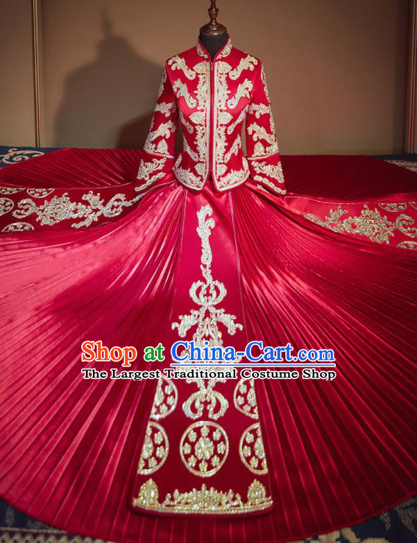 Chinese Traditional Embroidered Drilling Red Xiu He Suit Wedding Dress Ancient Bride Costumes for Women