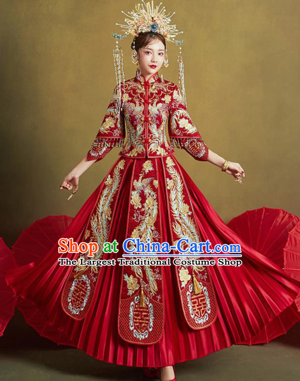 Chinese Traditional Wedding Embroidered Phoenix Drilling Xiu He Suit Red Blouse and Dress Ancient Bride Costumes for Women