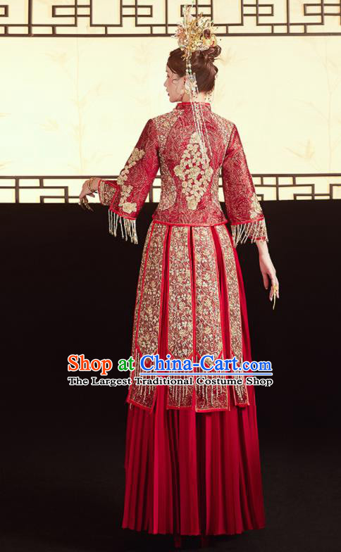 Chinese Traditional Wedding Xiu He Suit Embroidered Red Blouse and Dress Ancient Bride Costumes for Women