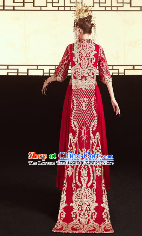 Chinese Traditional Wedding Bottom Drawer Trailing Xiu He Suit Embroidered Red Blouse and Dress Ancient Bride Costumes for Women