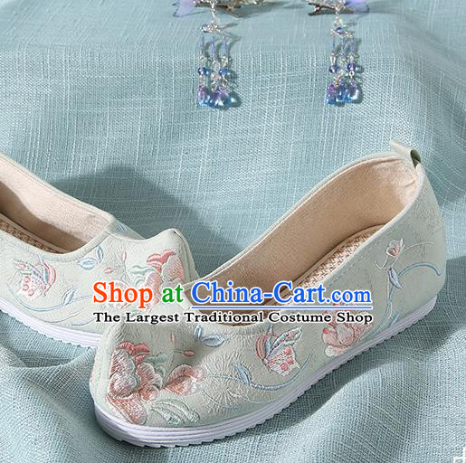 Chinese Handmade Embroidered Flowers Light Green Cloth Bow Shoes Traditional Ming Dynasty Hanfu Shoes Princess Shoes for Women