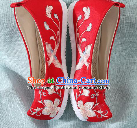 Chinese Handmade Embroidered Flower Bird Red Cloth Shoes Traditional Hanfu Shoes National Shoes for Women