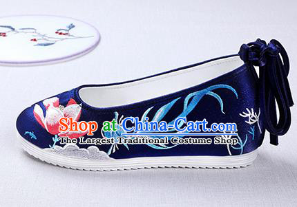 Chinese Handmade Opera Embroidered Lotus Goldfish Royalblue Shoes Traditional Hanfu Shoes National Shoes for Women