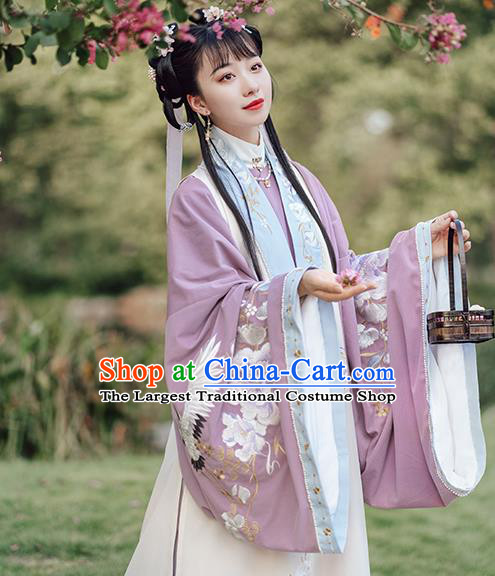 Ancient Chinese Patrician Lady Long Vest Blouse and Skirt Traditional Ming Dynasty Embroidered Costumes Hanfu Apparels Complete Set