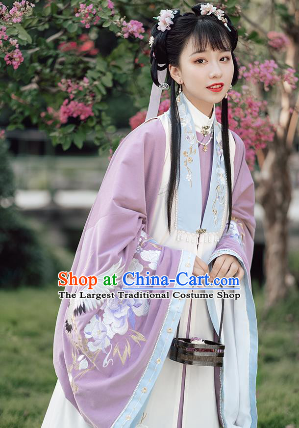 Ancient Chinese Patrician Lady Long Vest Blouse and Skirt Traditional Ming Dynasty Embroidered Costumes Hanfu Apparels Complete Set