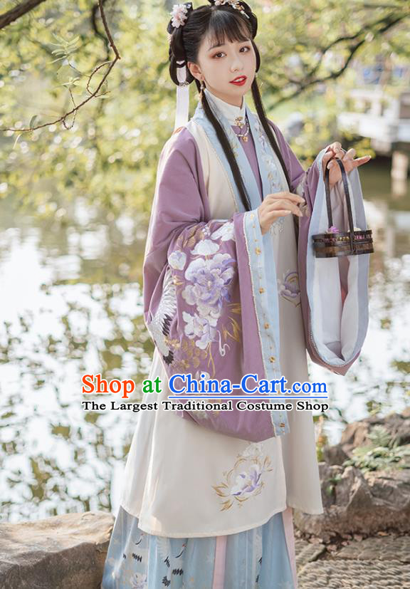 Ancient Chinese Patrician Lady Long Vest Blouse and Skirt Traditional Ming Dynasty Embroidered Costumes Hanfu Apparels Complete Set