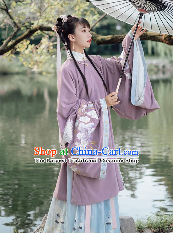 Ancient Chinese Patrician Lady Long Vest Blouse and Skirt Traditional Ming Dynasty Embroidered Costumes Hanfu Apparels Complete Set