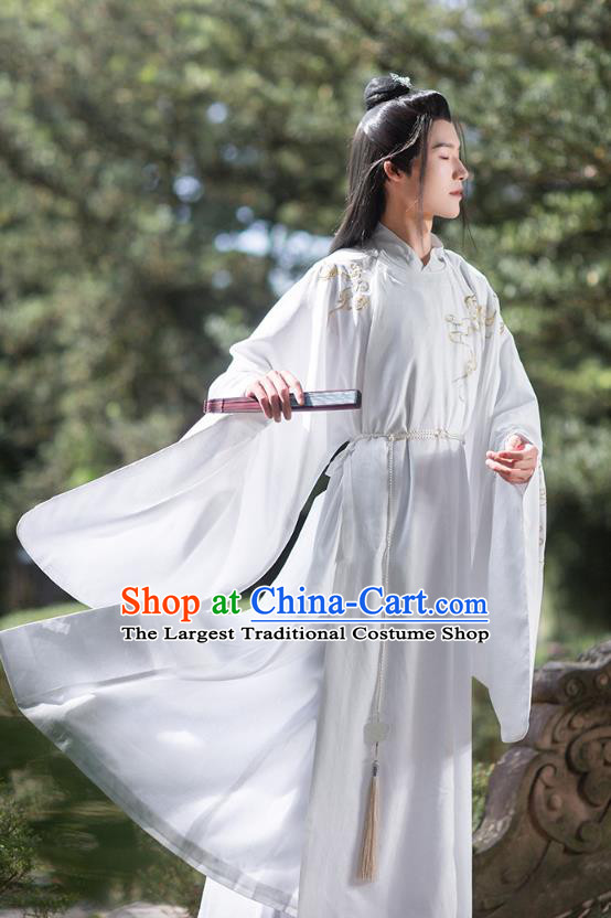 Chinese Ancient Noble Scholar Hanfu Apparels Traditional Costumes Ming Dynasty Prince Garment Embroidered White Robe