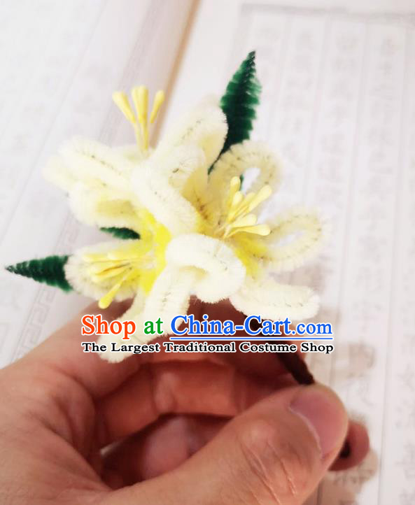 Chinese Ancient Princess Yellow Velvet Flowers Hairpins Hair Accessories Handmade Qing Dynasty Palace Lady Hair Stick