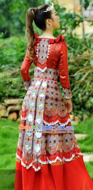 China Yunnan Yao Nationality Bride Apparels Minority Wedding Clothing Ethnic Women Folk Dance Red Dress
