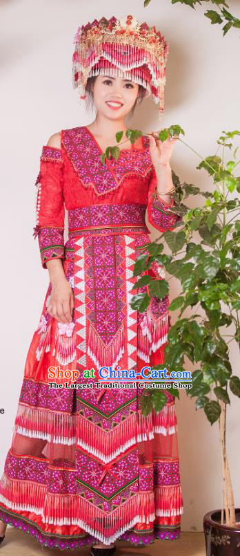 China Yunnan Nationality Bride Apparels Miao Minority Wedding Clothing Yao Ethnic Embroidered Red Dress and Hair Accessories