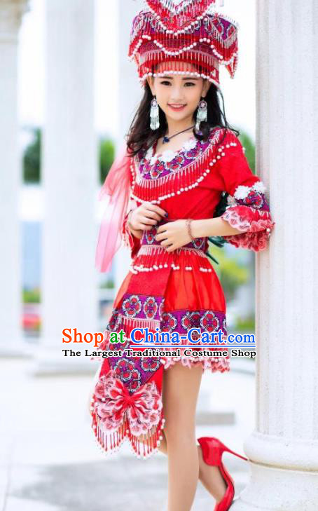 China Ethnic Beauty Clothing Miao Minority Traditional Festival Folk Dance Costume Bride Red Dress and Headwear