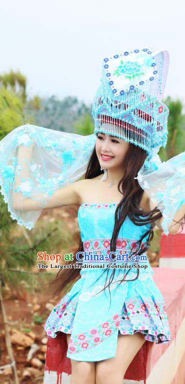 China Ethnic Folk Dance Blue Short Dress Yunnan Miao Minority Dance Clothing Women Apparels and Hat