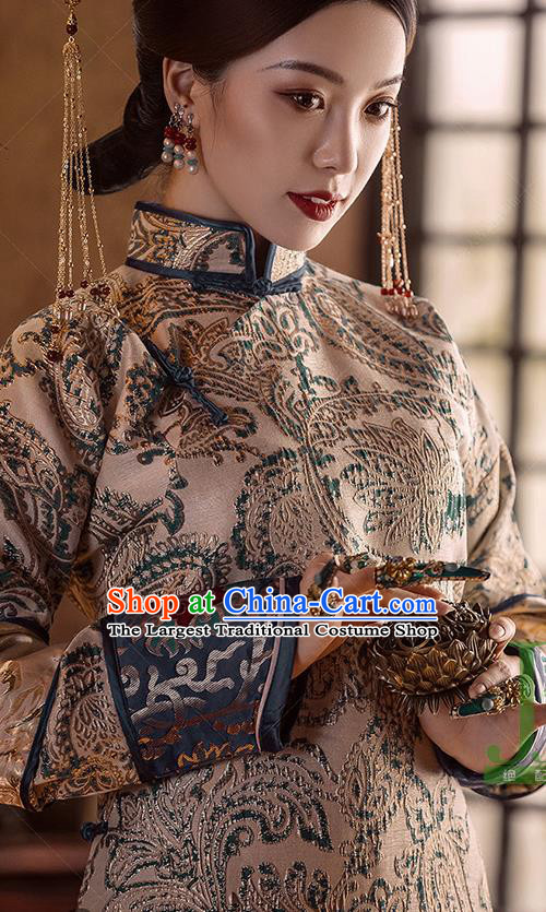 Chinese Qing Dynasty Imperial Consort Costumes Ancient Manchu Royal Rani Embroidered Clothing and Hair Accessories