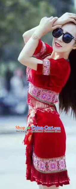 China Yunnan Miao Minority Clothing Folk Dance Apparels Ethnic Female Red Velvet Blouse and Skirt