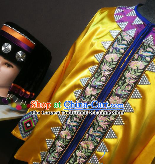 China Traditional Yunnan Nationality Costumes Tu Ethnic Folk Dance Clothing Nu Minority Men Golden Shirt Pants and Headwear