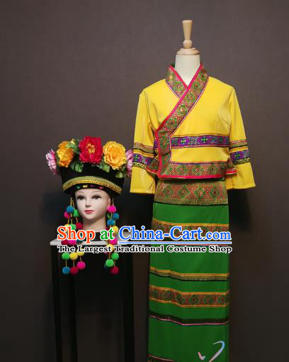 China Traditional Blang Nationality Yellow Blouse and Green Skirt Outfits Minority Festival Women Costumes Yunnan Ethnic Folk Dance Clothing with Hat