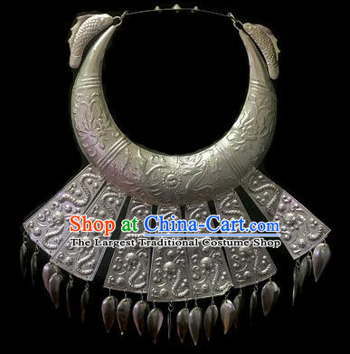 Traditional China Miao Minority Female Necklace Miao Ethnic Dance Accessories Handmade Carving Dragon Necklet