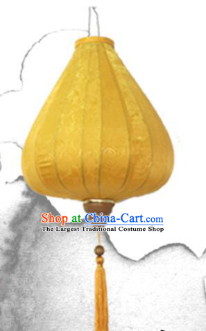 Handmade Chinese Classical Pattern Yellow Silk Palace Lanterns Traditional New Year Decoration Lantern Spring Festival Tulip Lamp