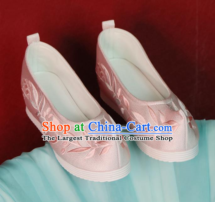 China Women Shoes Pink Brocade Shoes Handmade Shoes Princess Shoes Hanfu Embroidered Shoes