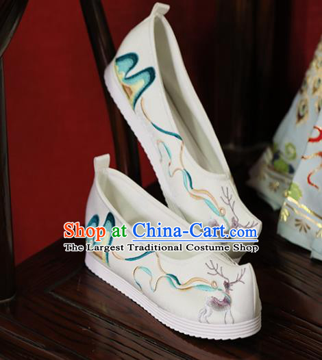 China Embroidered Wapiti Shoes Handmade Cloth Shoes Princess Shoes Hanfu Shoes White Bow Shoes