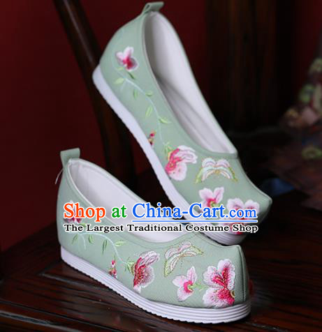 China Hanfu Shoes Princess Shoes Embroidered Butterfly Flowers Shoes Green Cloth Shoes Handmade Bow Shoes