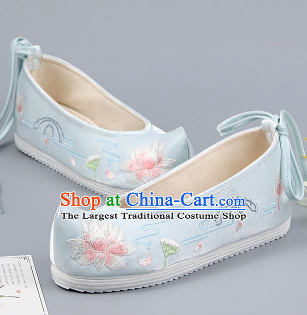 China Ming Dynasty Shoes Traditional Hanfu Shoes Princess Shoes Light Blue Cloth Shoes Embroidered Lotus Shoes