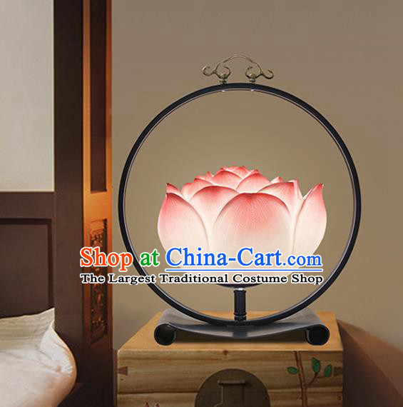 China Traditional Iron Art Home Decorations Spring Festival Desk Lantern Pink Lotus Table Lamp