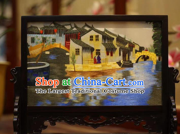 China Traditional Wood Desk Screen Embroidered Table Screen Hand Embroidery Craft